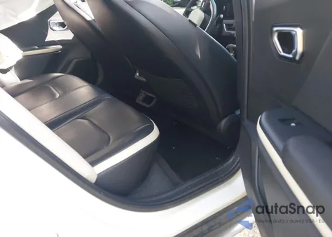 2025 Kia K4 Gt-Line Turbo from USA, damaged, VIN 3KPFW4DC7SE125690